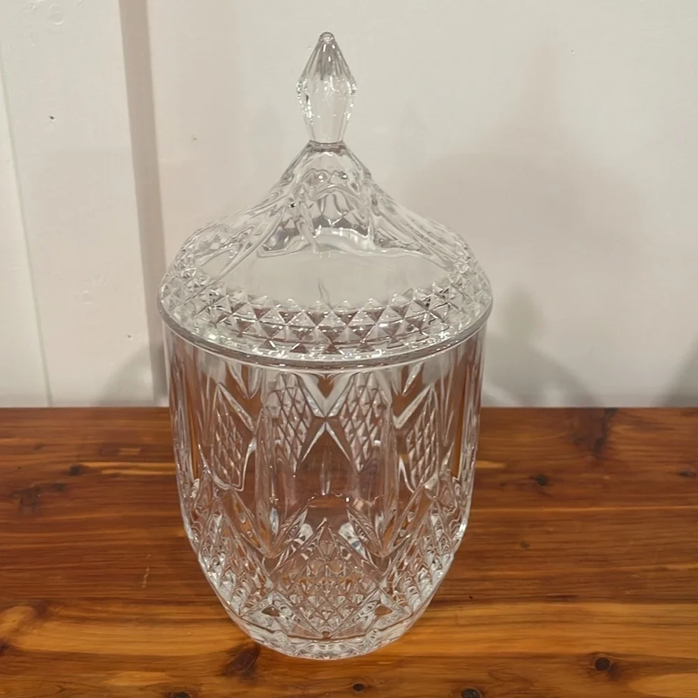 NWT Celebrations by Mikasa Crystal Savanna 9.75
